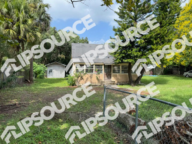 OFF-MARKET REAL ESTATE DEAL IN MT DORA, FL